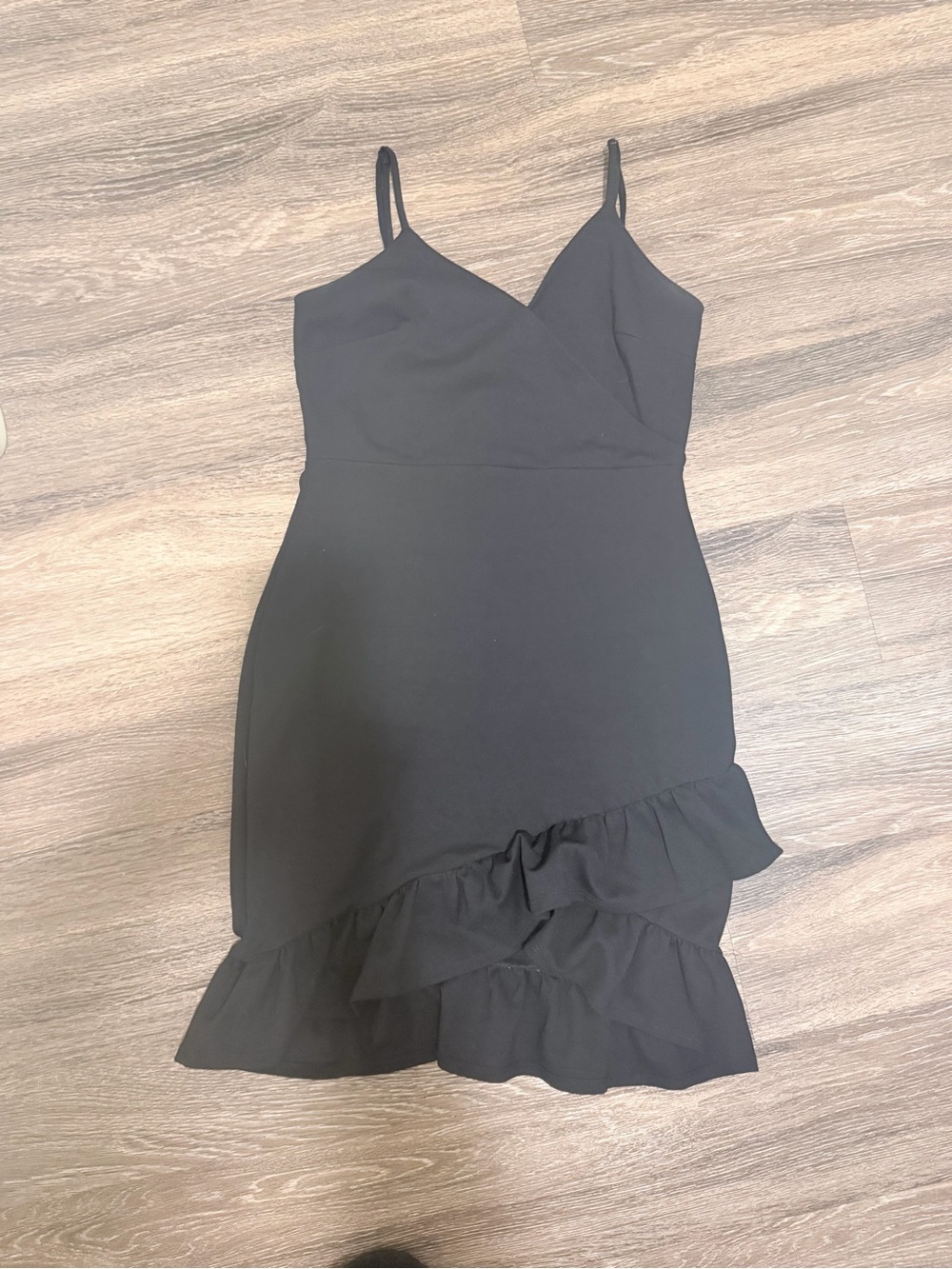 👄 Lulu's Black Ruffle Slip Mini Dress